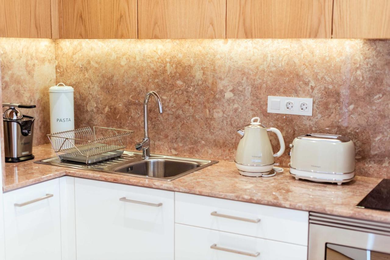 Apartamentos Ferreiros By Heart Of Funchal المظهر الخارجي الصورة
